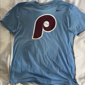 Vintage Nike Phillies shirt